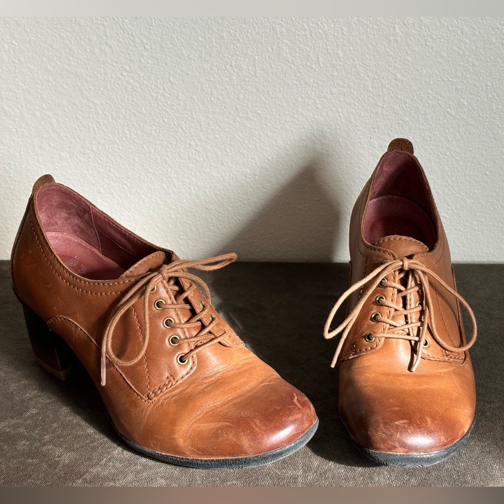 Dansko Oxford Pumps WATERPROOF - “Pennie” Pecan